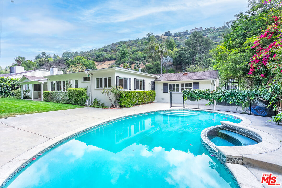 MLS #25619451 image #15