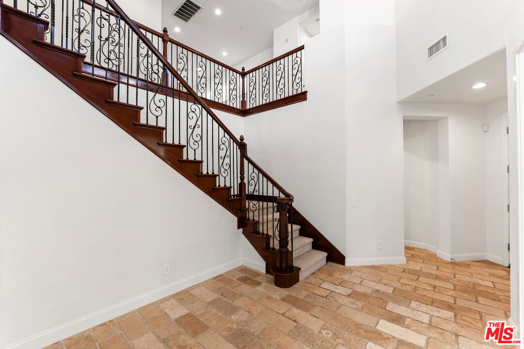 MLS #25619539 image #14