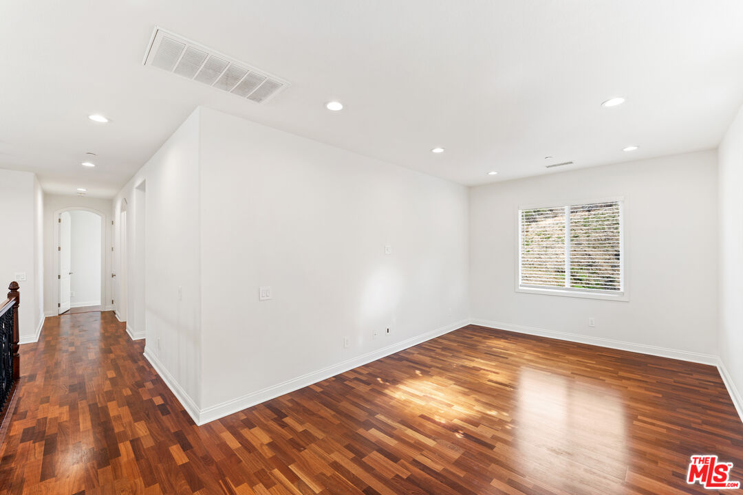 MLS #25619539 image #16