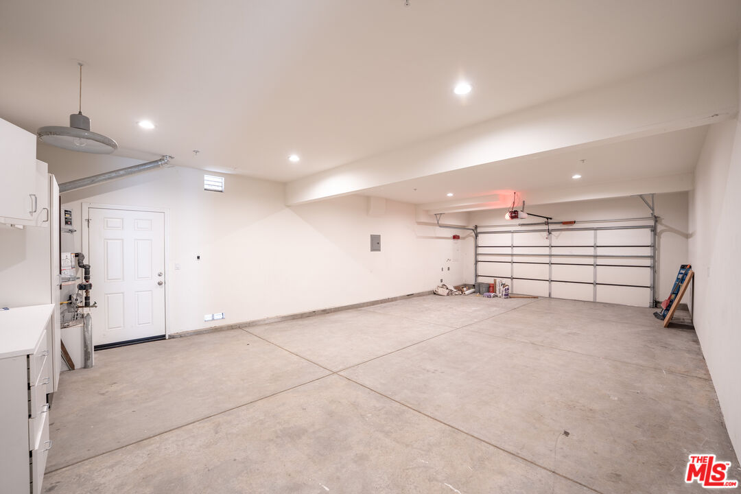 MLS #25619539 image #32