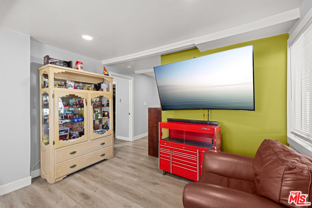 MLS #25619845 image #20