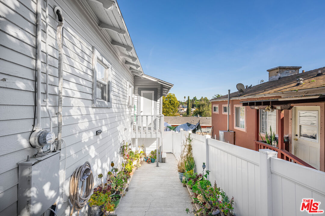 MLS #25619845 image #3