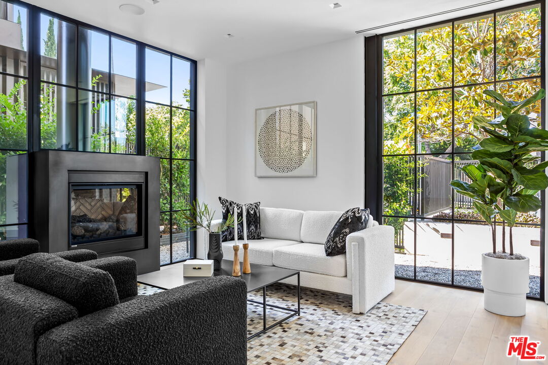 MLS #25619941 image #8