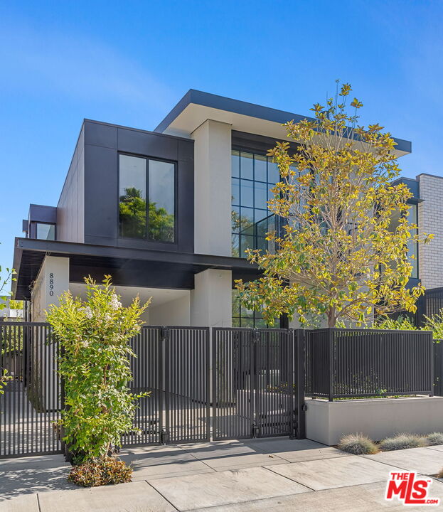 MLS #25619941 image #0