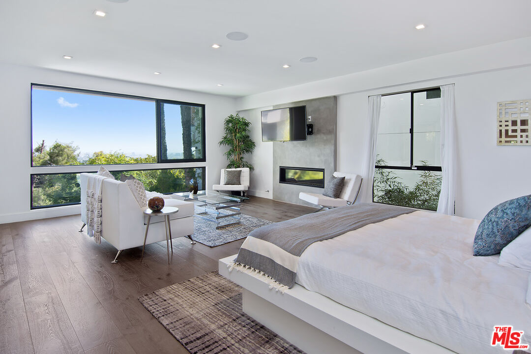 MLS #25620105 image #33