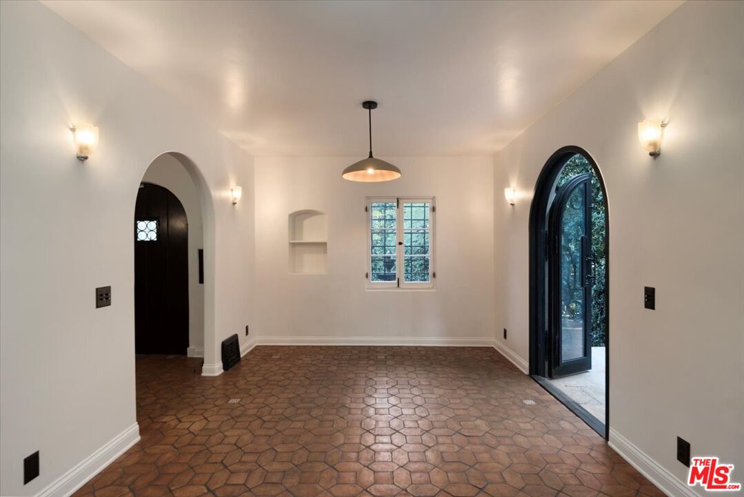 MLS #25620215 image #13