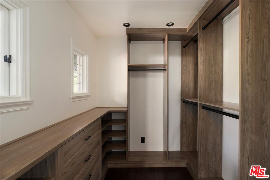 MLS #25620215 image #27