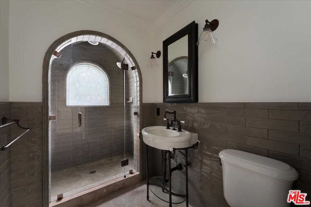 MLS #25620215 image #34