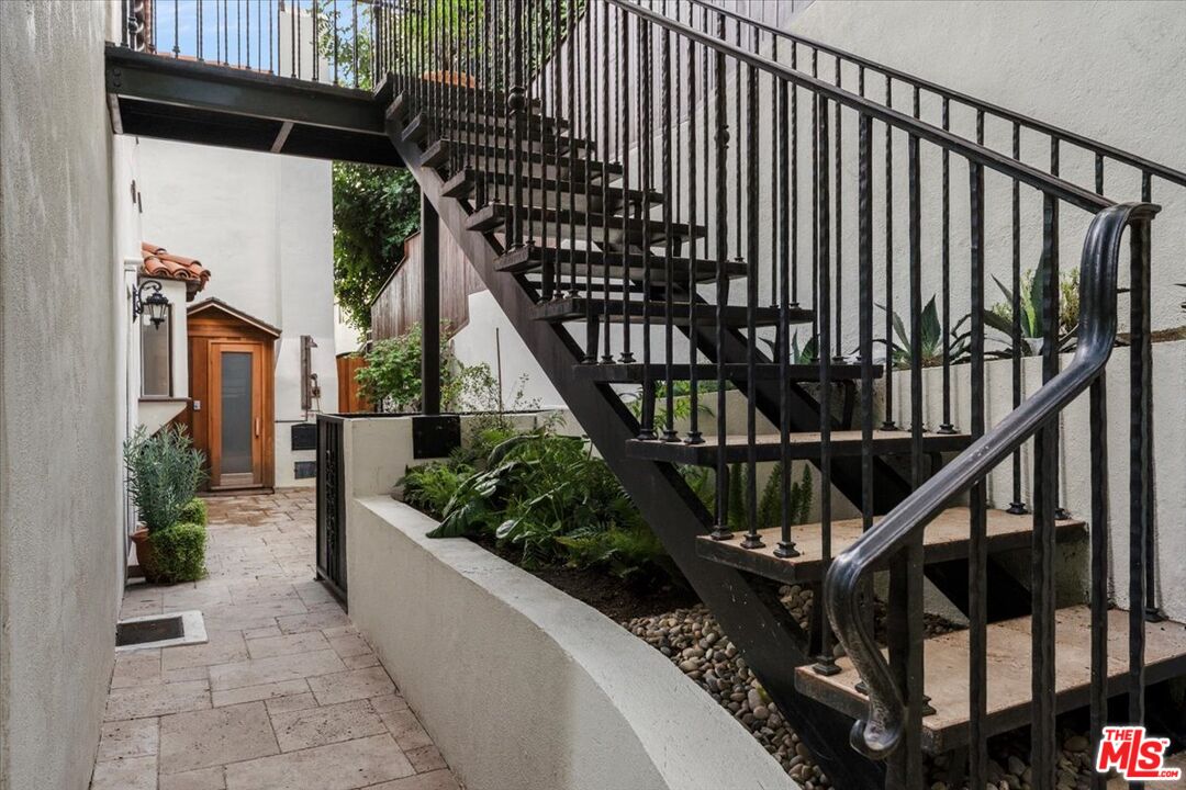 MLS #25620215 image #45