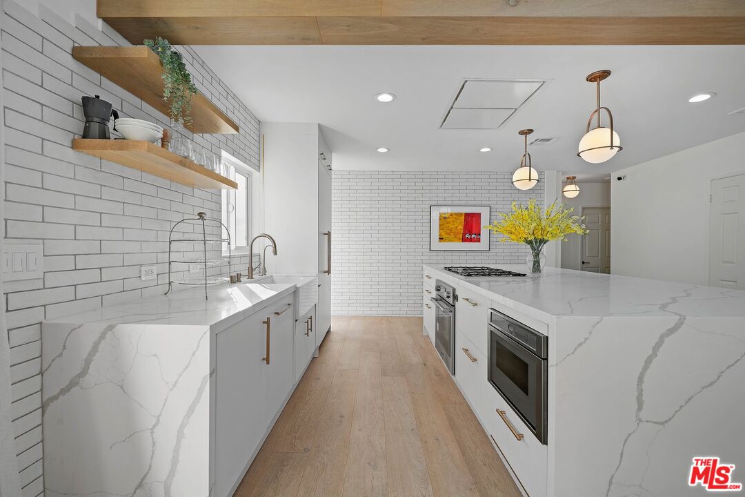 MLS #25620477 image #14