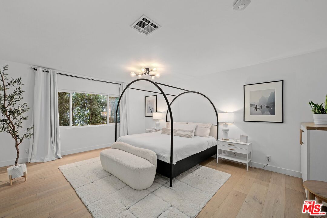 MLS #25620477 image #17