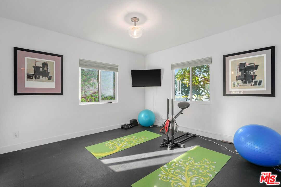 MLS #25620477 image #21