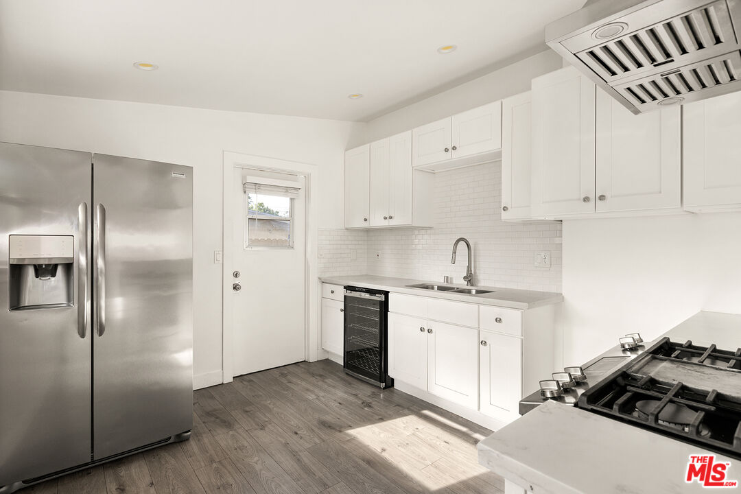 MLS #25620533 image #2