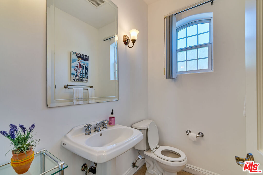 MLS #25620563 image #10