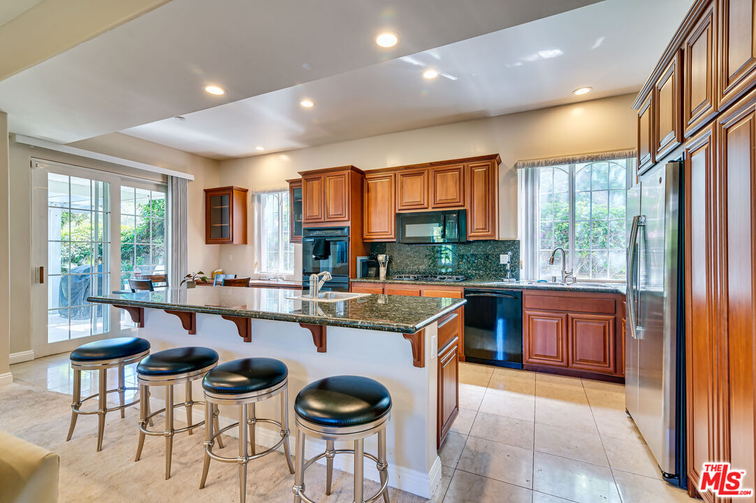 MLS #25620563 image #14