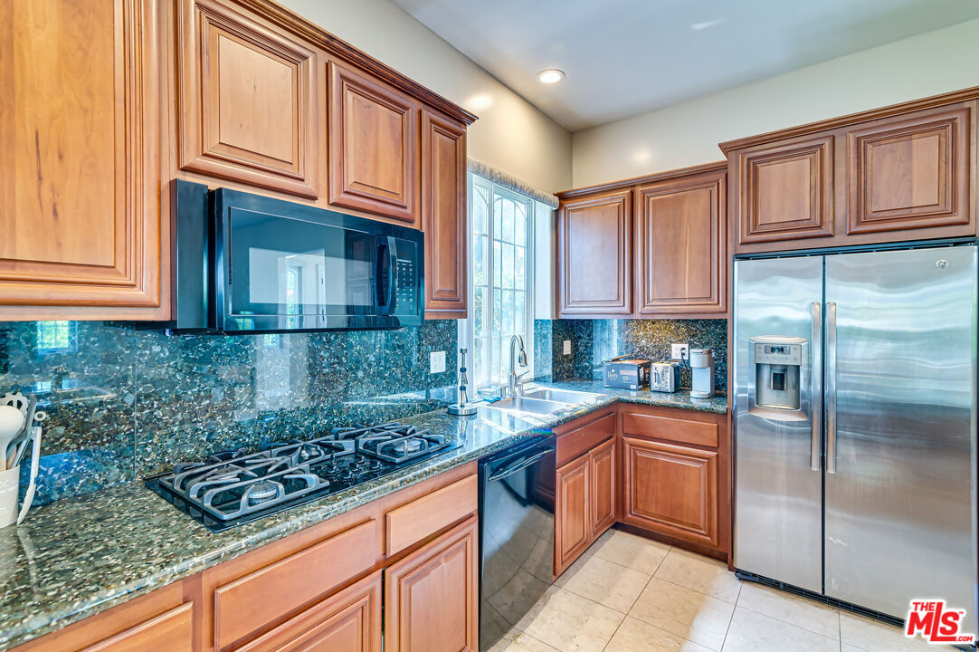 MLS #25620563 image #18