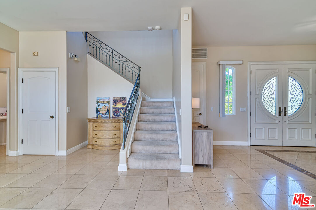 MLS #25620563 image #24