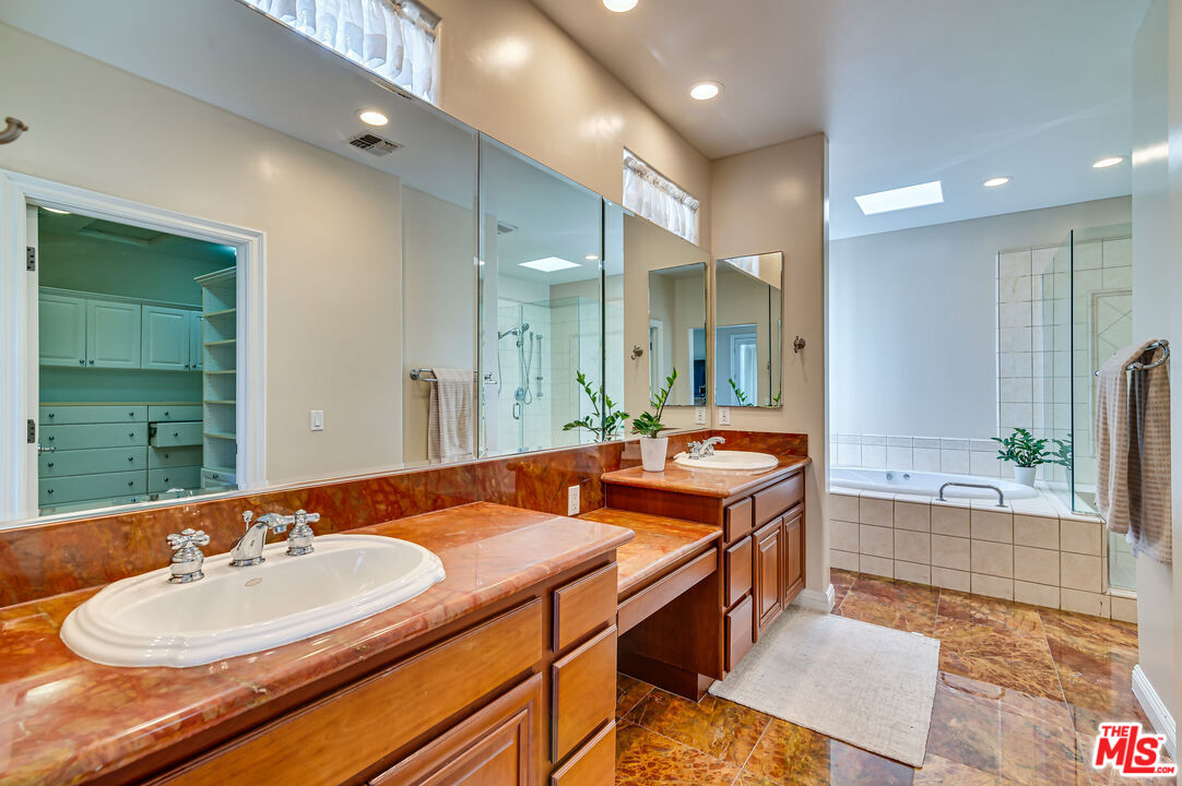 MLS #25620563 image #33