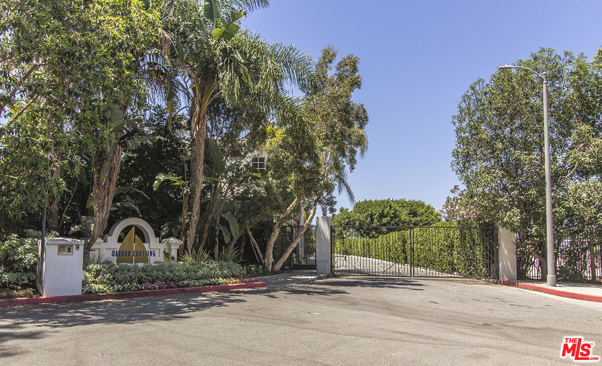 MLS #25620563 image #58