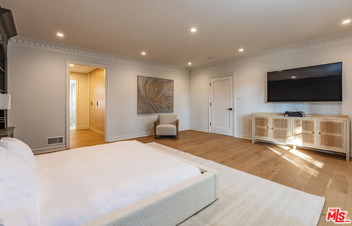 MLS #25620723 image #37