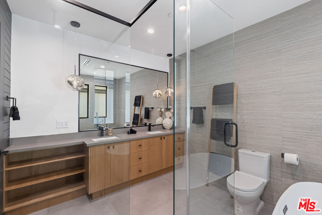 MLS #25620773 image #27