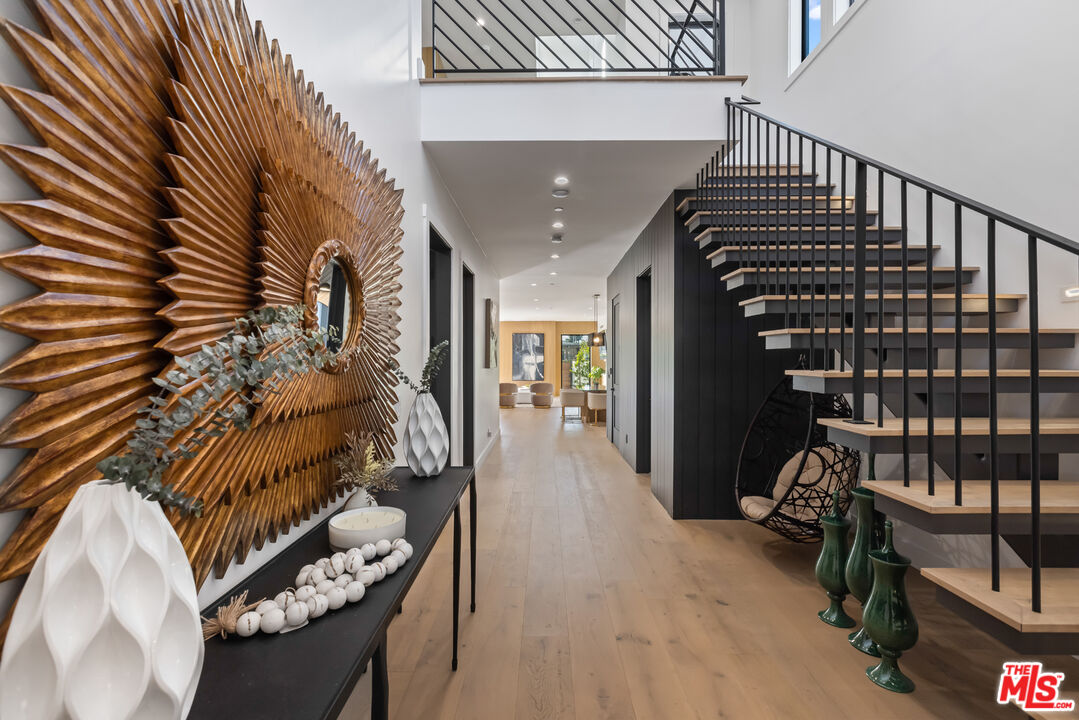 MLS #25620773 image #3