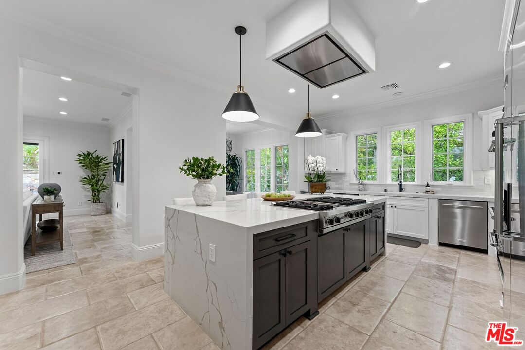 MLS #25620879 image #15