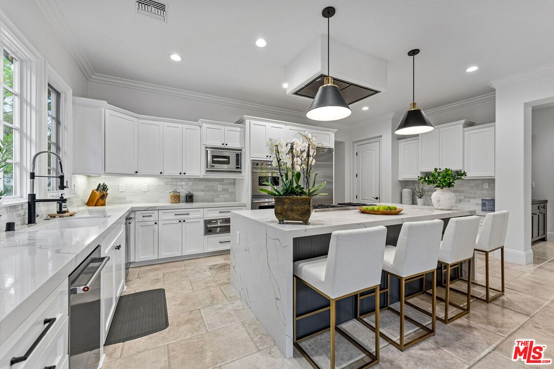 MLS #25620879 image #18