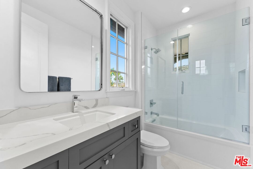 MLS #25620879 image #37