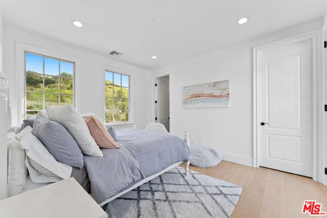 MLS #25620879 image #39