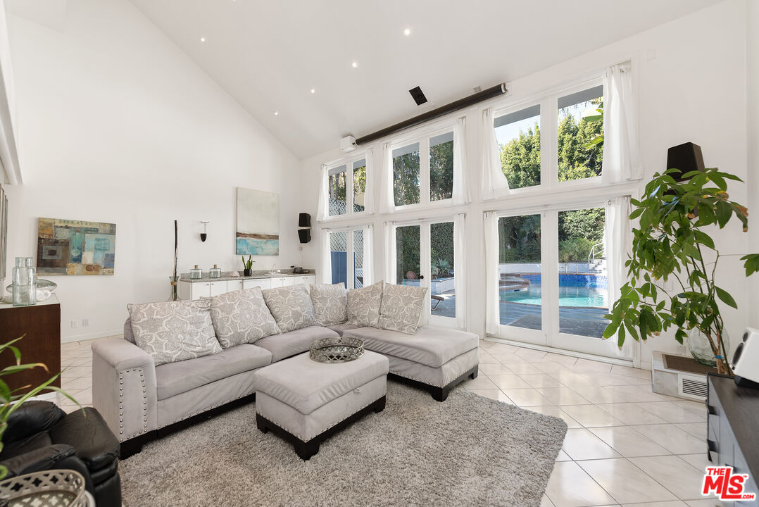 MLS #25620899 image #10