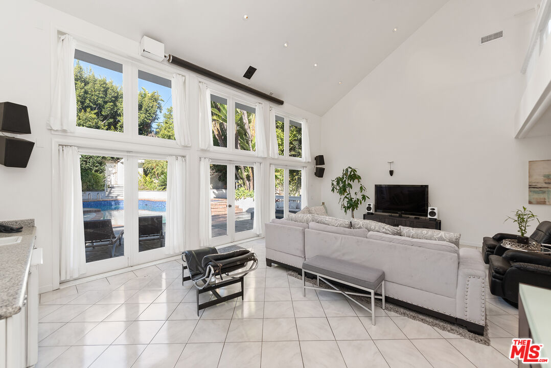 MLS #25620899 image #11