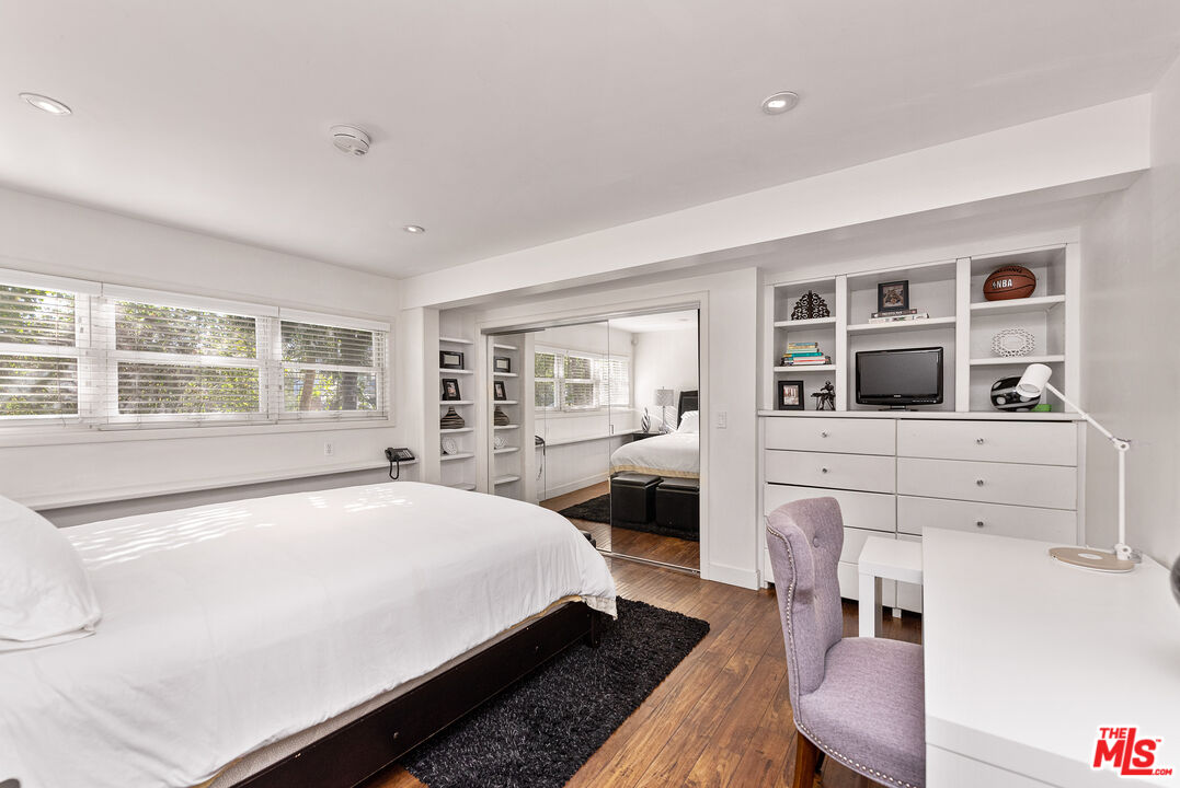 MLS #25620899 image #18