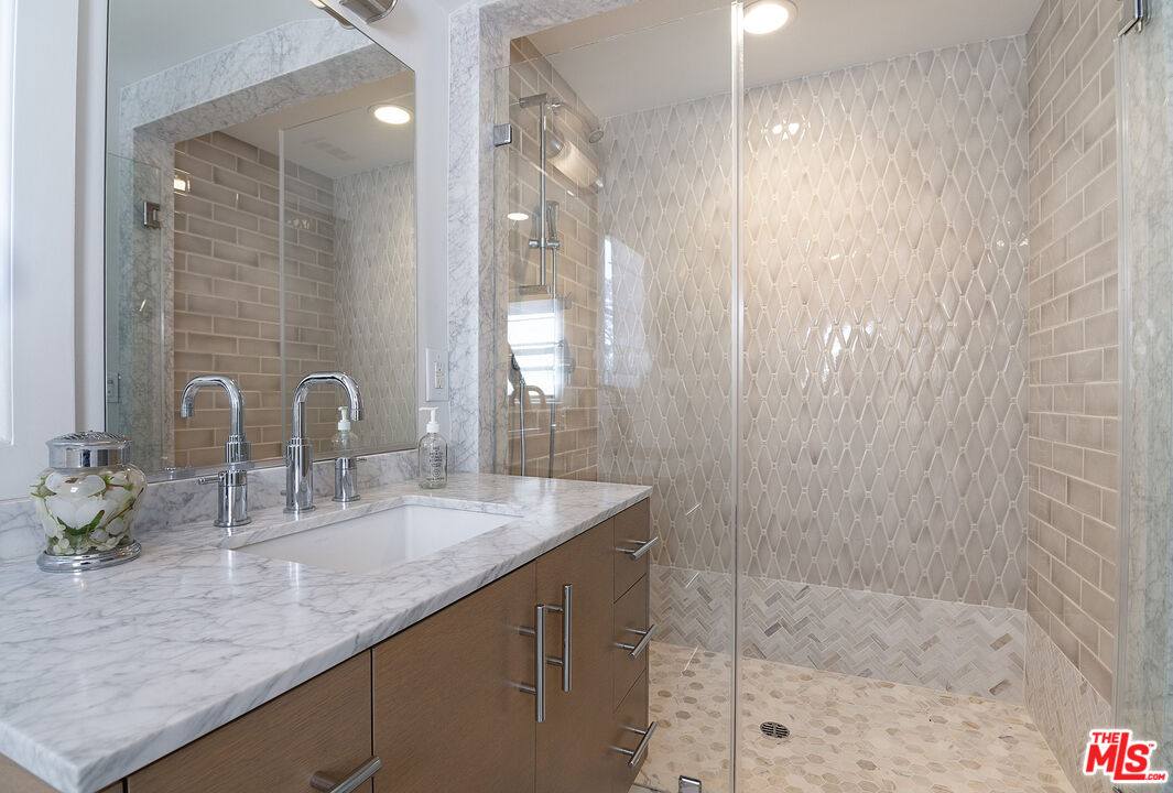 MLS #25621049 image #33