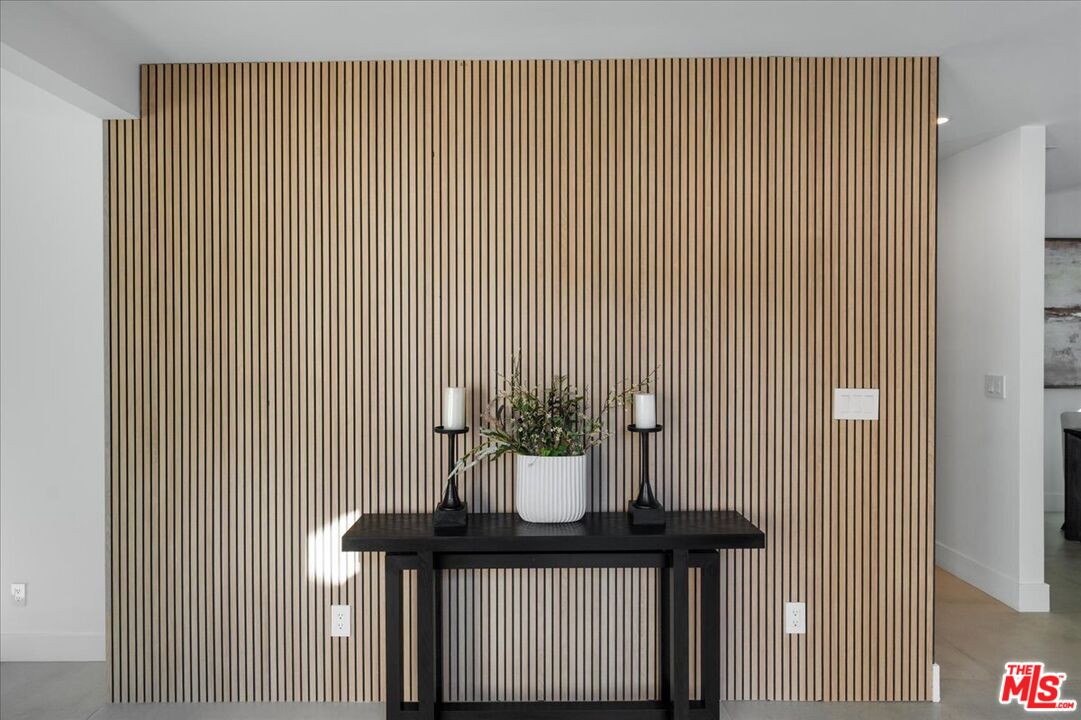 MLS #25621303 image #24