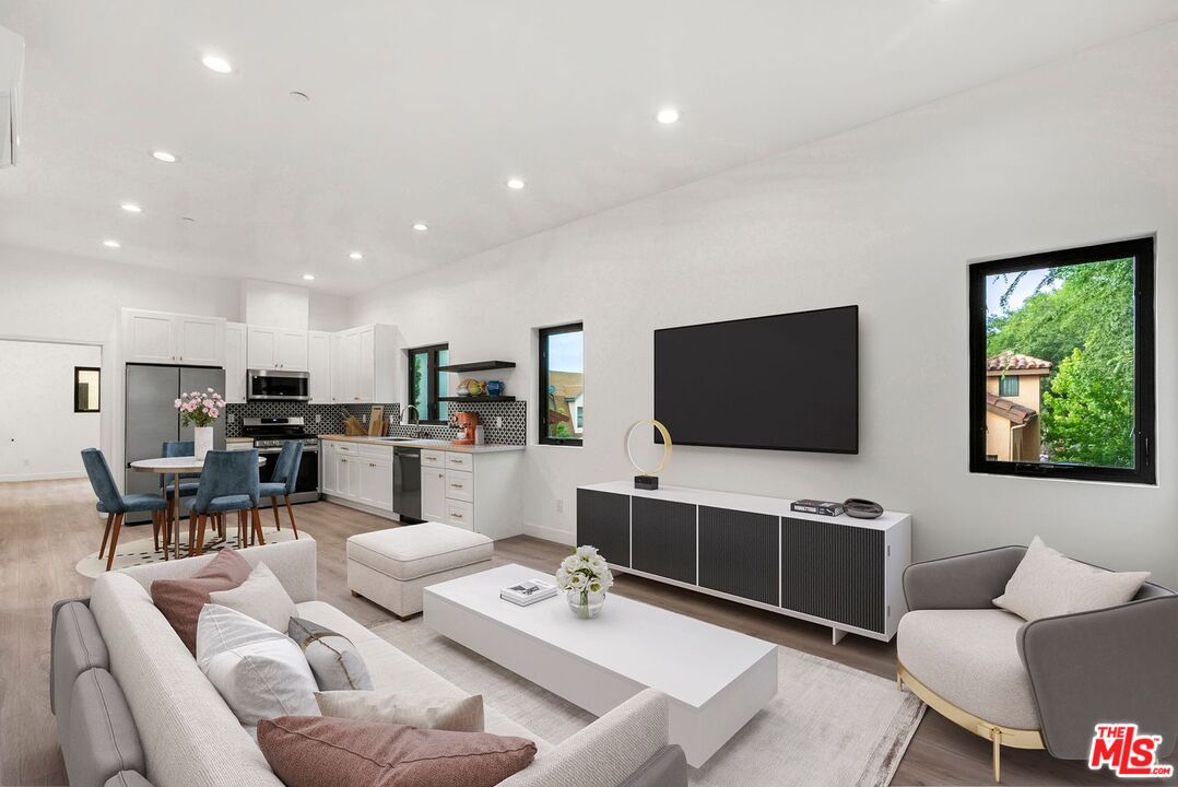 MLS #25621317 image #3