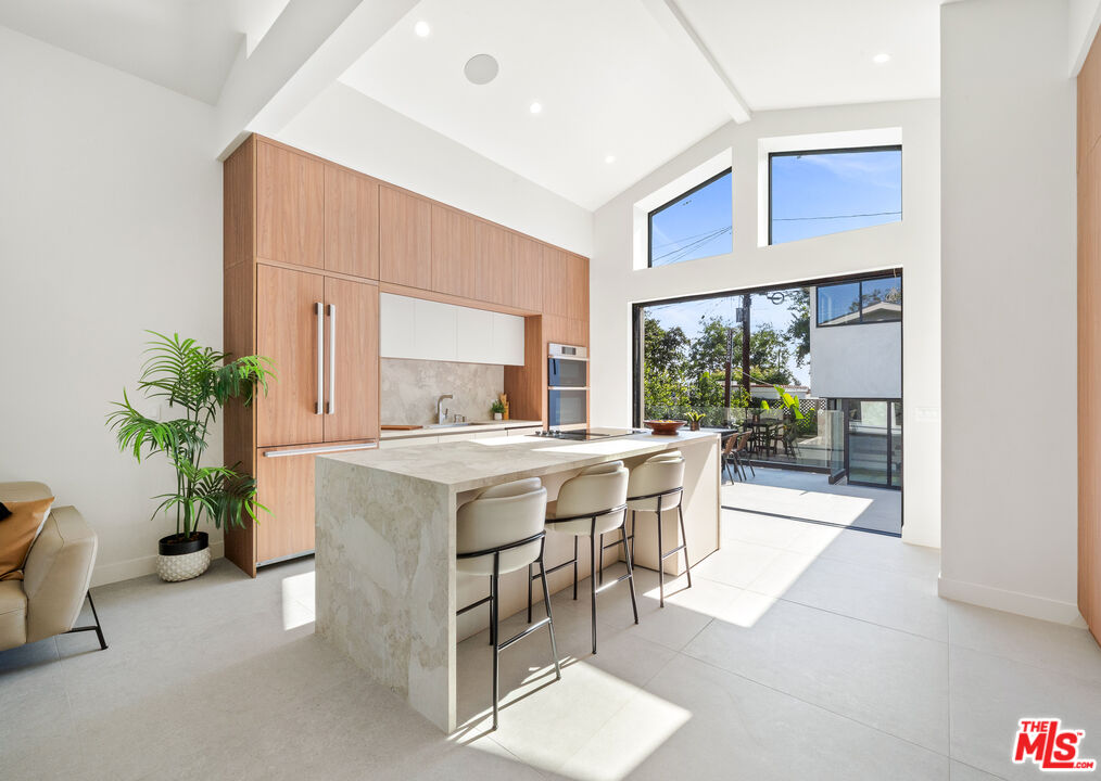 MLS #25621457 image #10