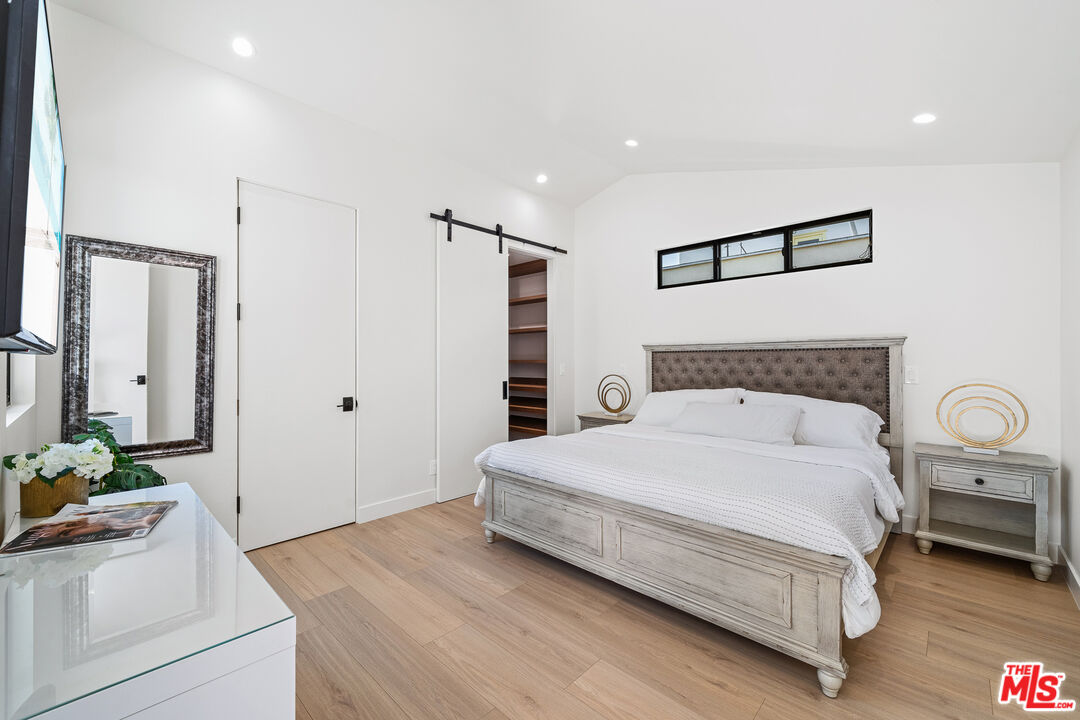 MLS #25621457 image #12