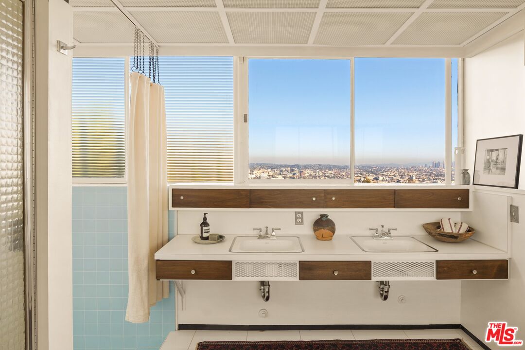 MLS #25621475 image #19