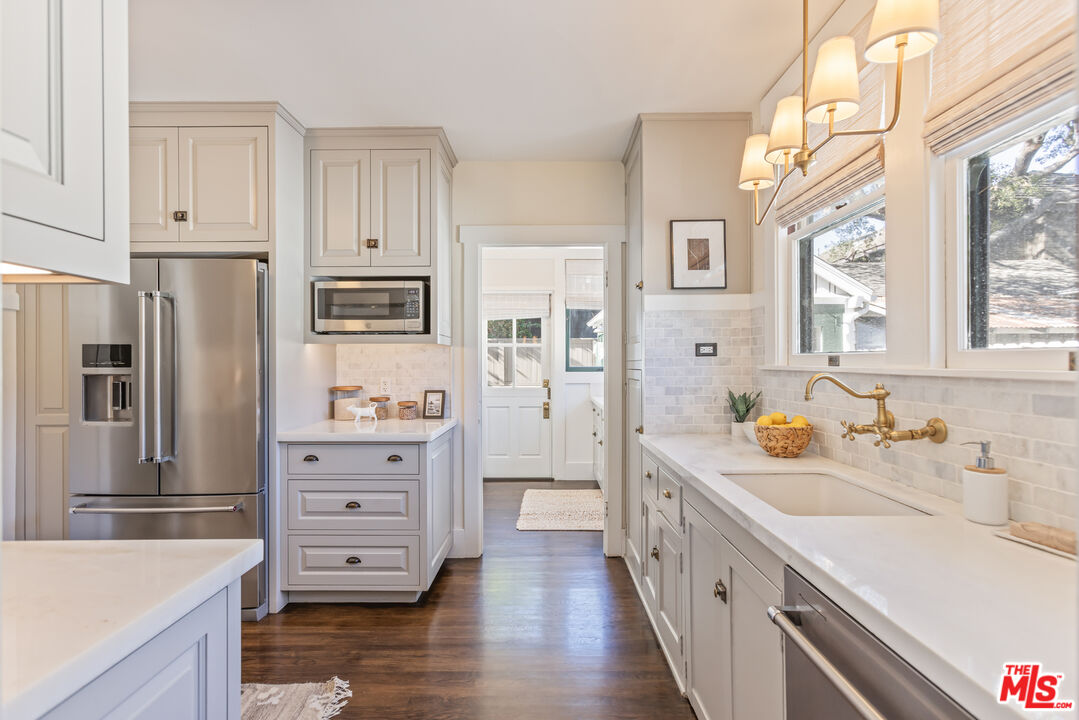 MLS #25621559 image #29