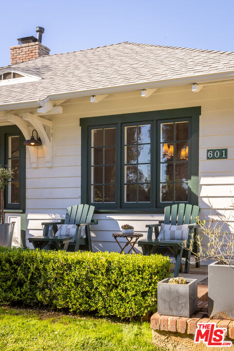 MLS #25621559 image #0