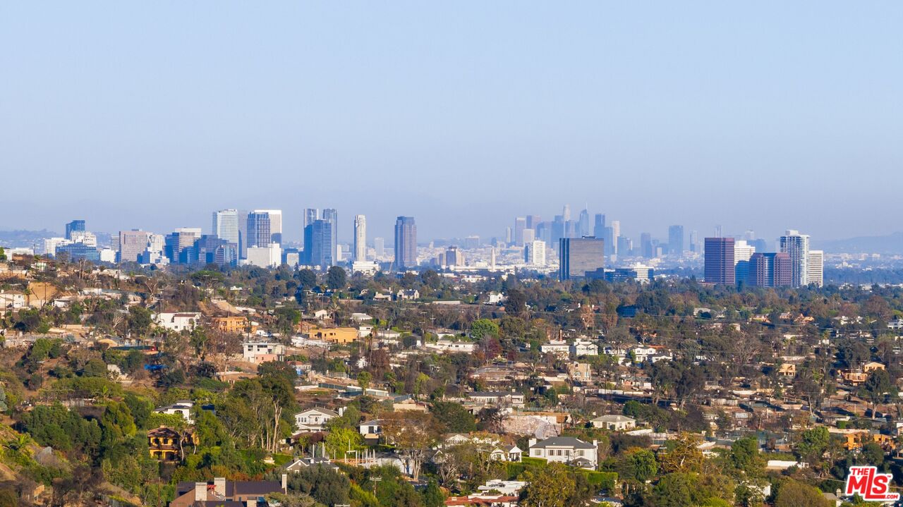 MLS #25621655 image #1