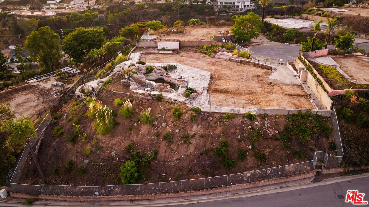 MLS #25621655 image #24