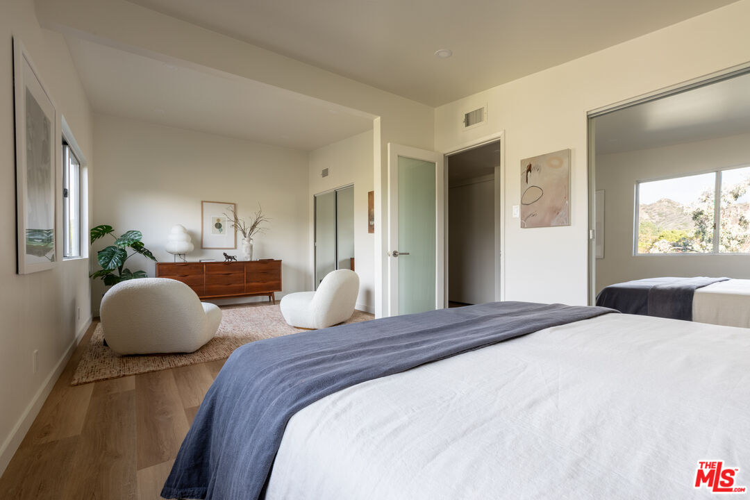 MLS #25621717 image #14