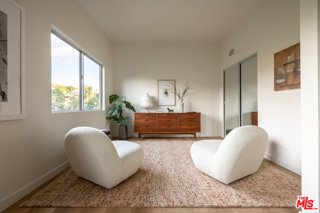 MLS #25621717 image #15