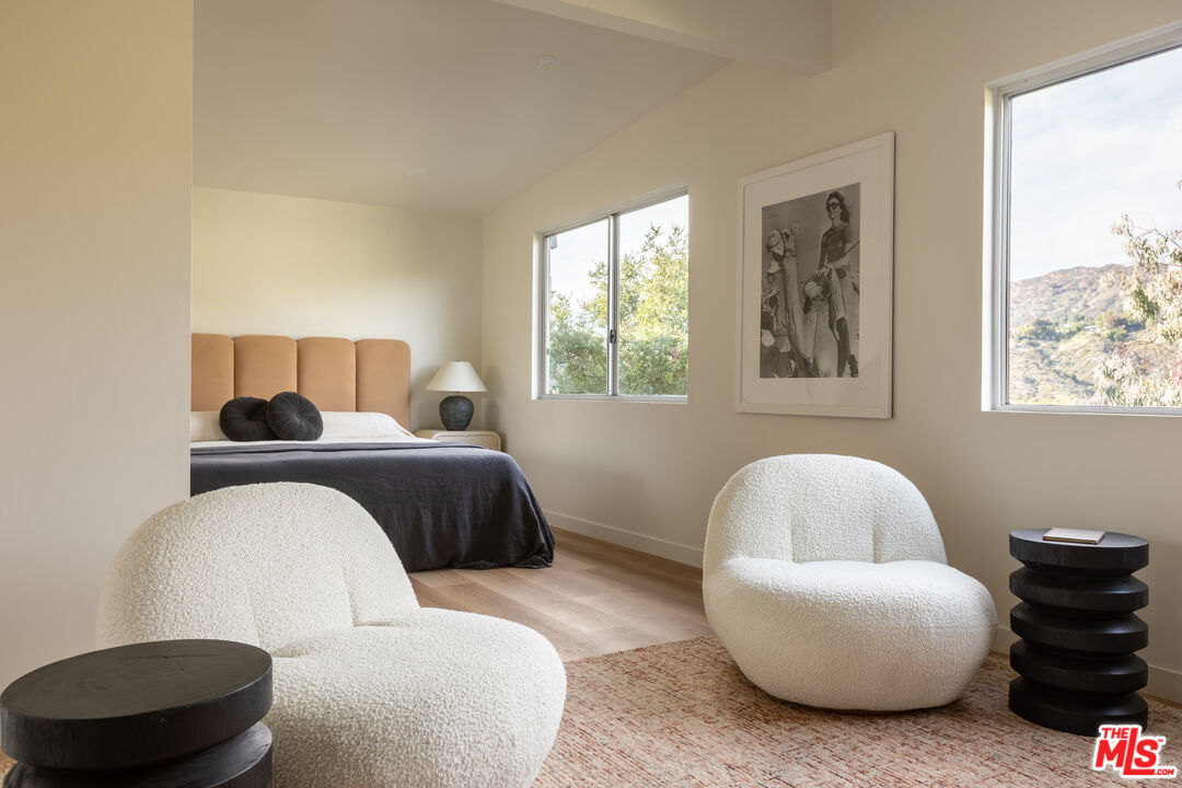 MLS #25621717 image #16