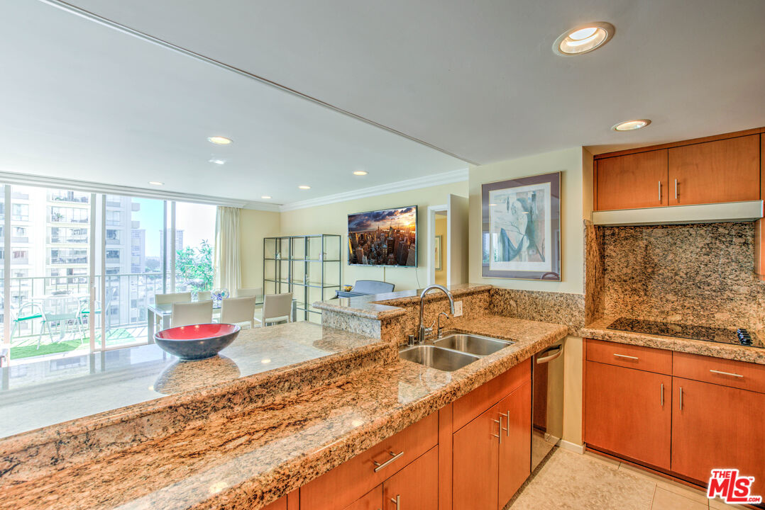 MLS #25621753 image #17