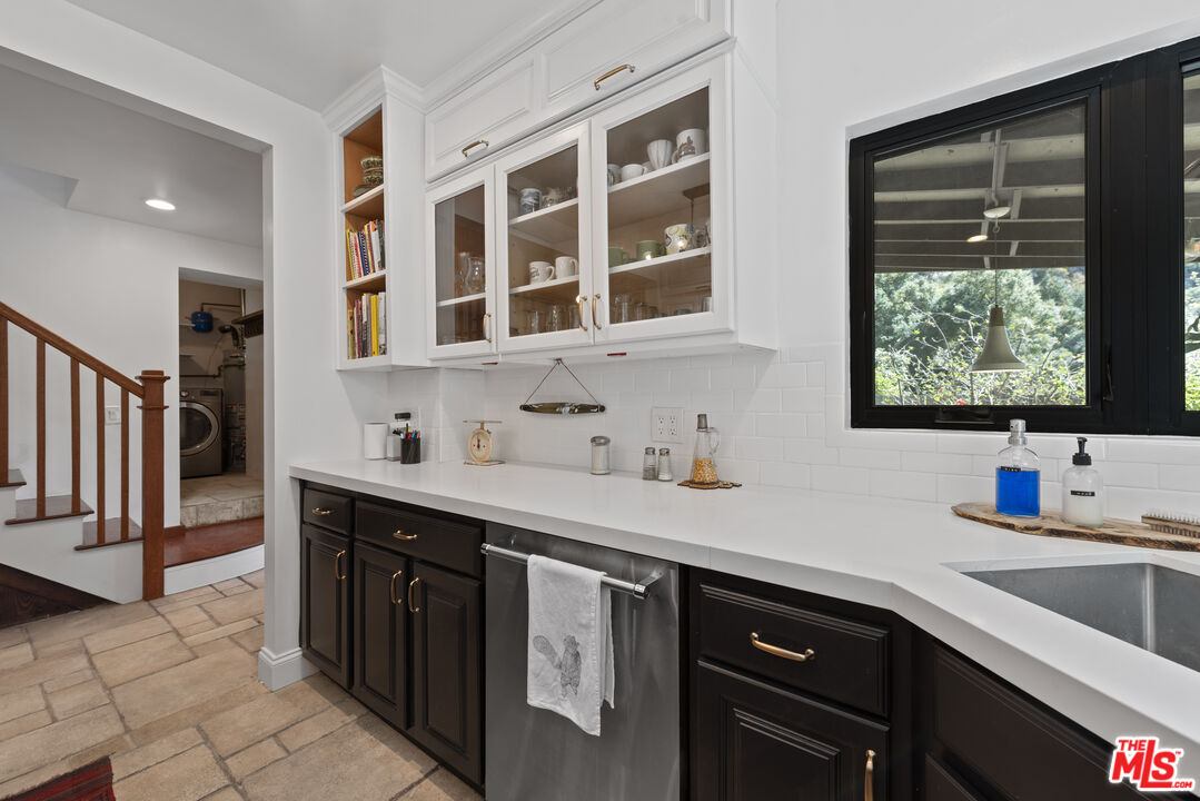 MLS #25621765 image #16