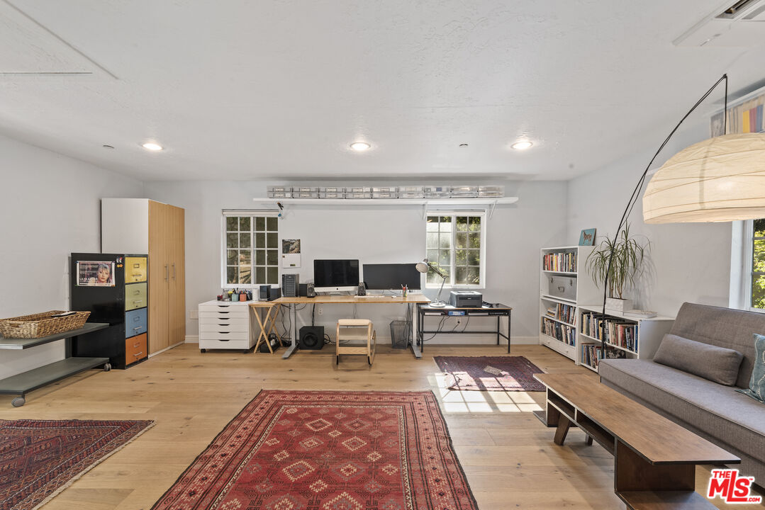 MLS #25621765 image #20