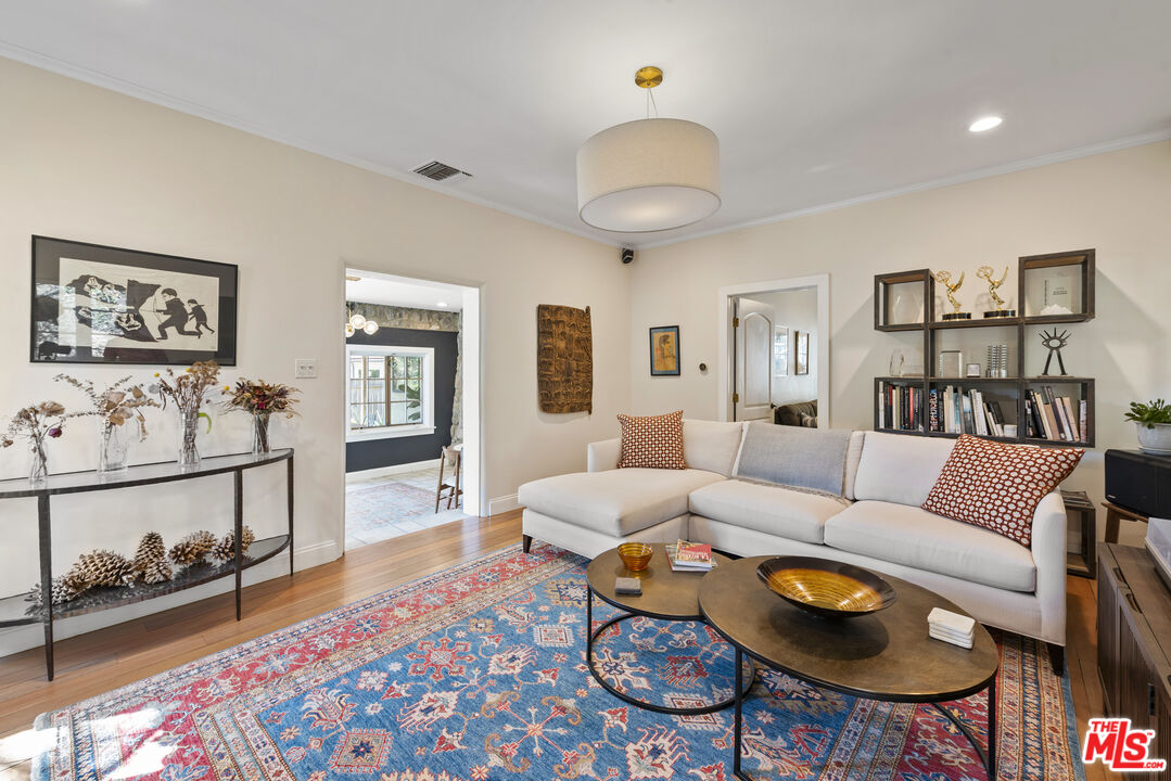 MLS #25621765 image #8